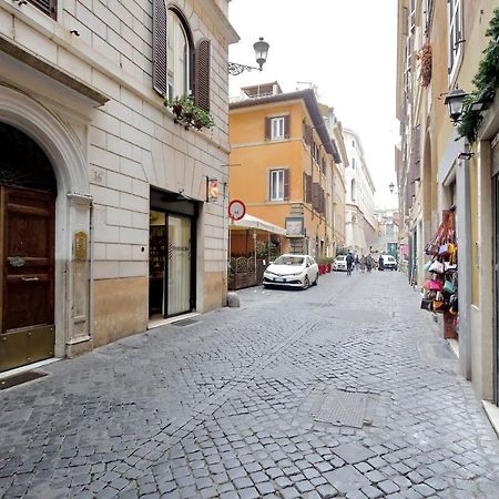 Eve Guest House At Trevi Fountain Roma Exterior foto