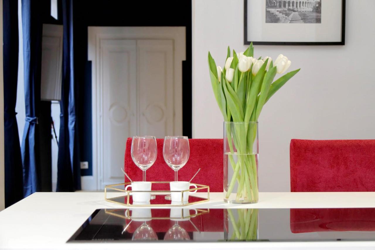Eve Guest House At Trevi Fountain Roma Exterior foto